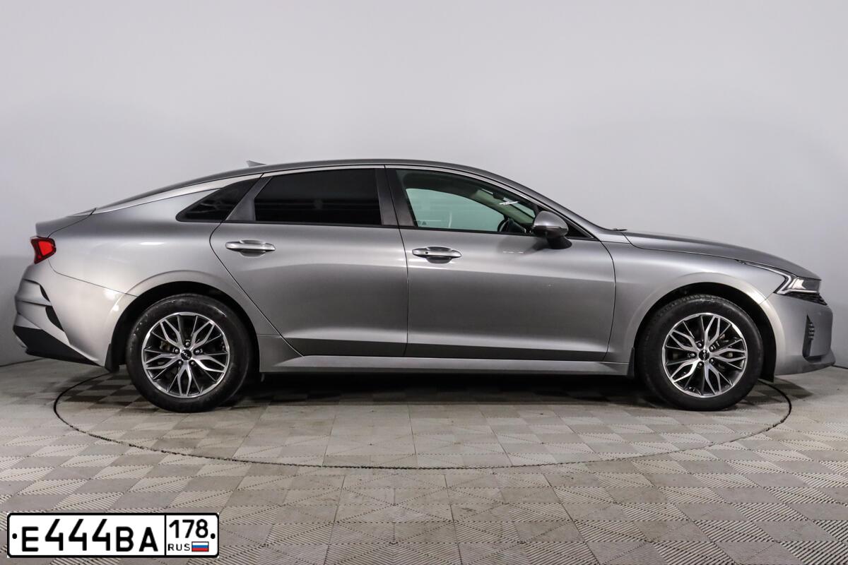 Фото автомобиля FORD MONDEO, 2011 — госномер Е444ВА178. Цвет: СЕРО-КОРИЧНЕВЫЙ