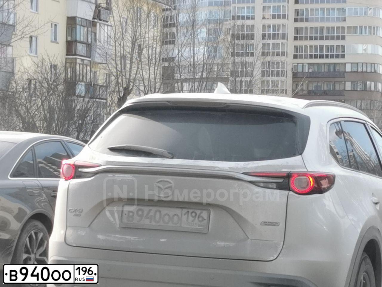 Фото автомобиля MAZDA CX-9, 2019 — госномер К030МЕ774. Цвет: Белый