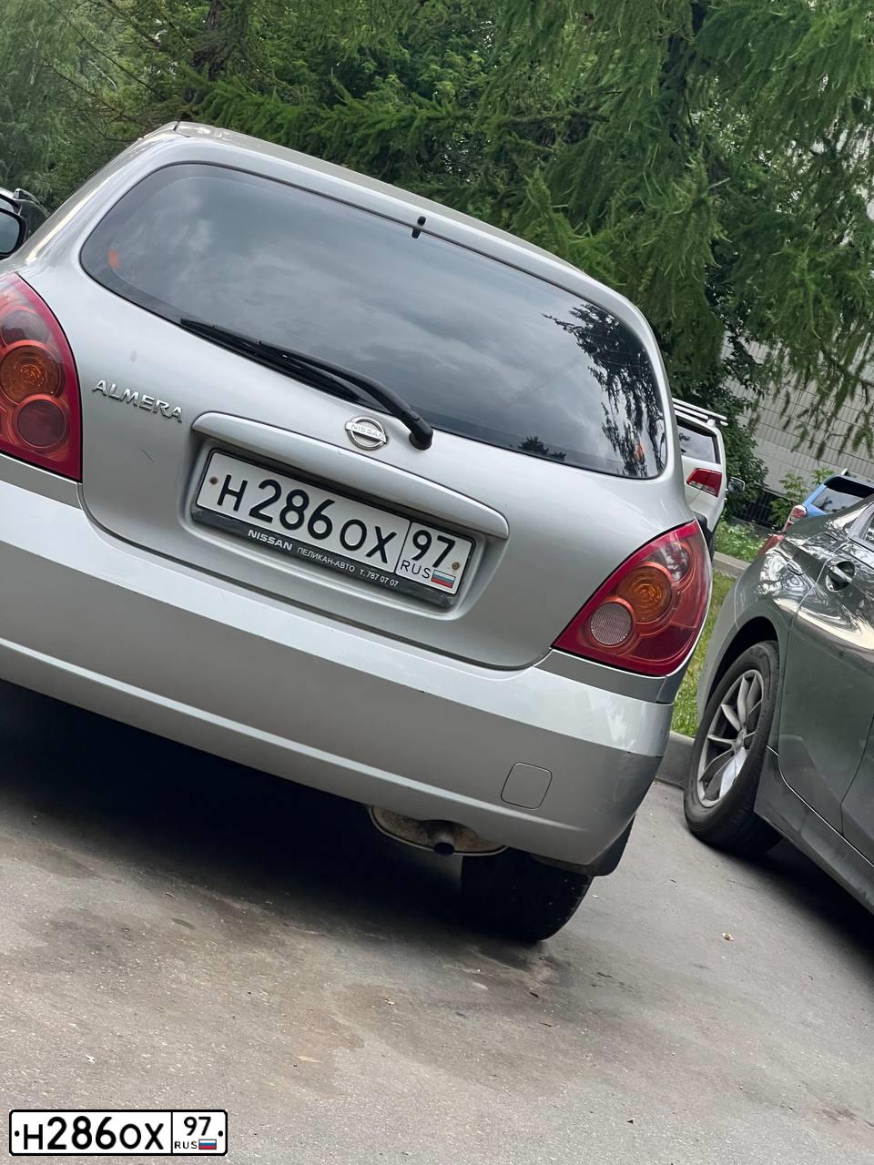 Фото автомобиля NISSAN ALMERA, 2004 — госномер Н286ОХ97. Цвет: СЕРЫЙ СВЕТЛЫЙ