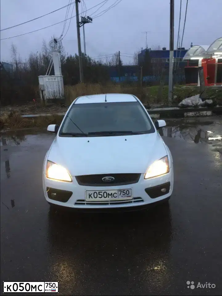 Фото автомобиля SHAANXI SX 325 /6X4/, 2013 — госномер Р943ХТ36. Цвет: ЖЕЛТЫЙ