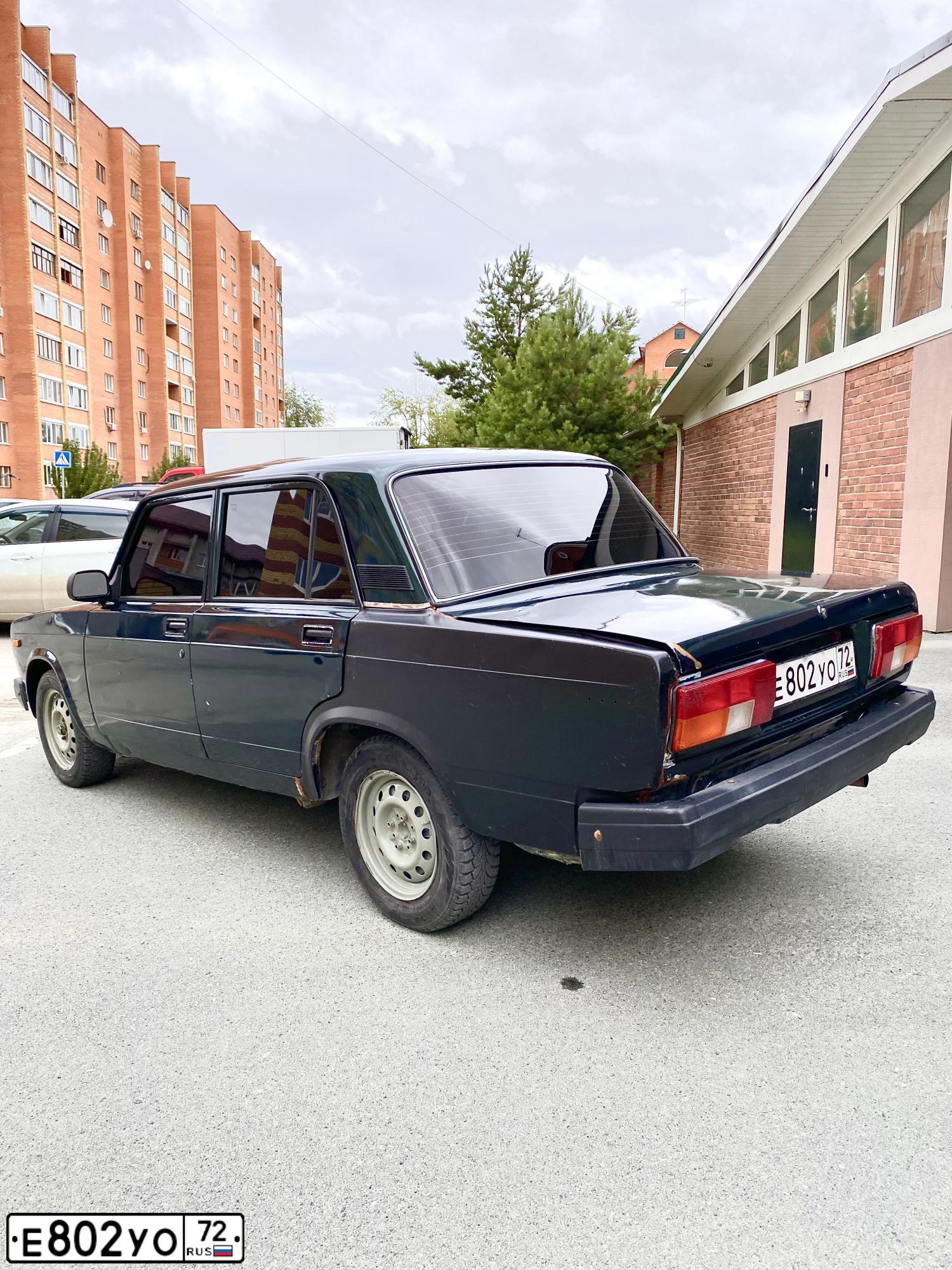 Фото автомобиля LADA 2105, 2008 — госномер Е802УО72. Цвет: Темно-зеленый