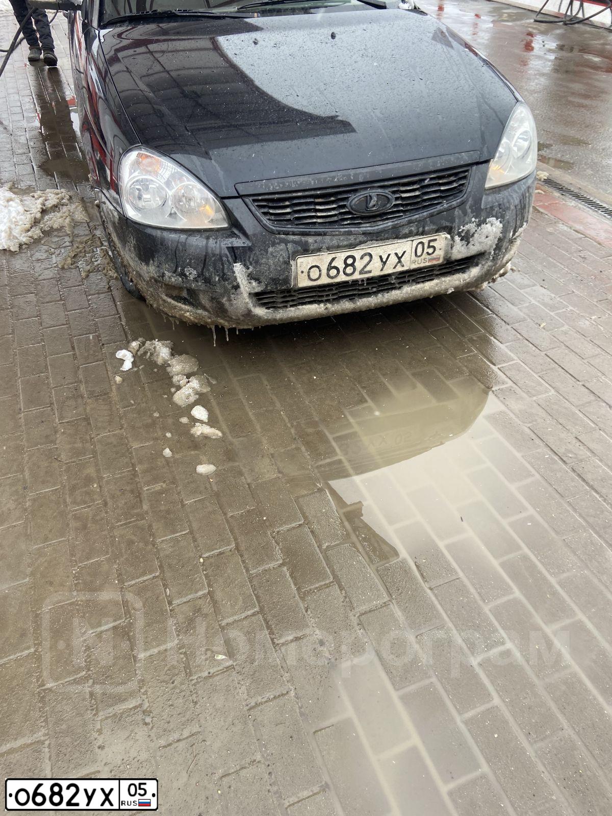Фото автомобиля LADA 2170 PRIORA, 2011 — госномер У747ТТ05. Цвет: Сине-Черный