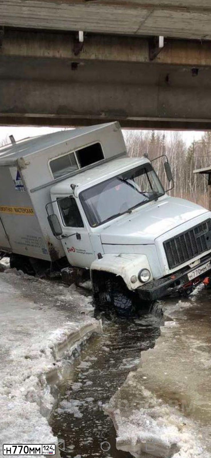 Фото автомобиля GAZ 3308 SADKO, 2013 — госномер Н770ММ124. Цвет: БЕЛЫЙ