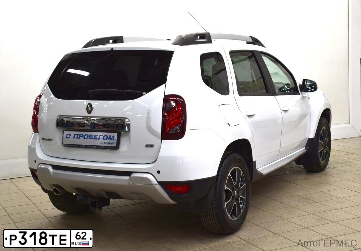 Фото автомобиля RENAULT DUSTER, 2019 — госномер Р318ТЕ62. Цвет: Белый