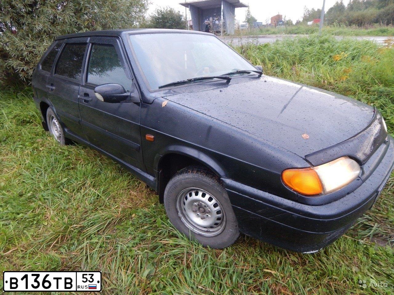 Фото автомобиля LADA 2114 SAMARA, 2008 — госномер В136ТВ53. Цвет: ГРАФИТОВЫЙ МЕТАЛЛИК