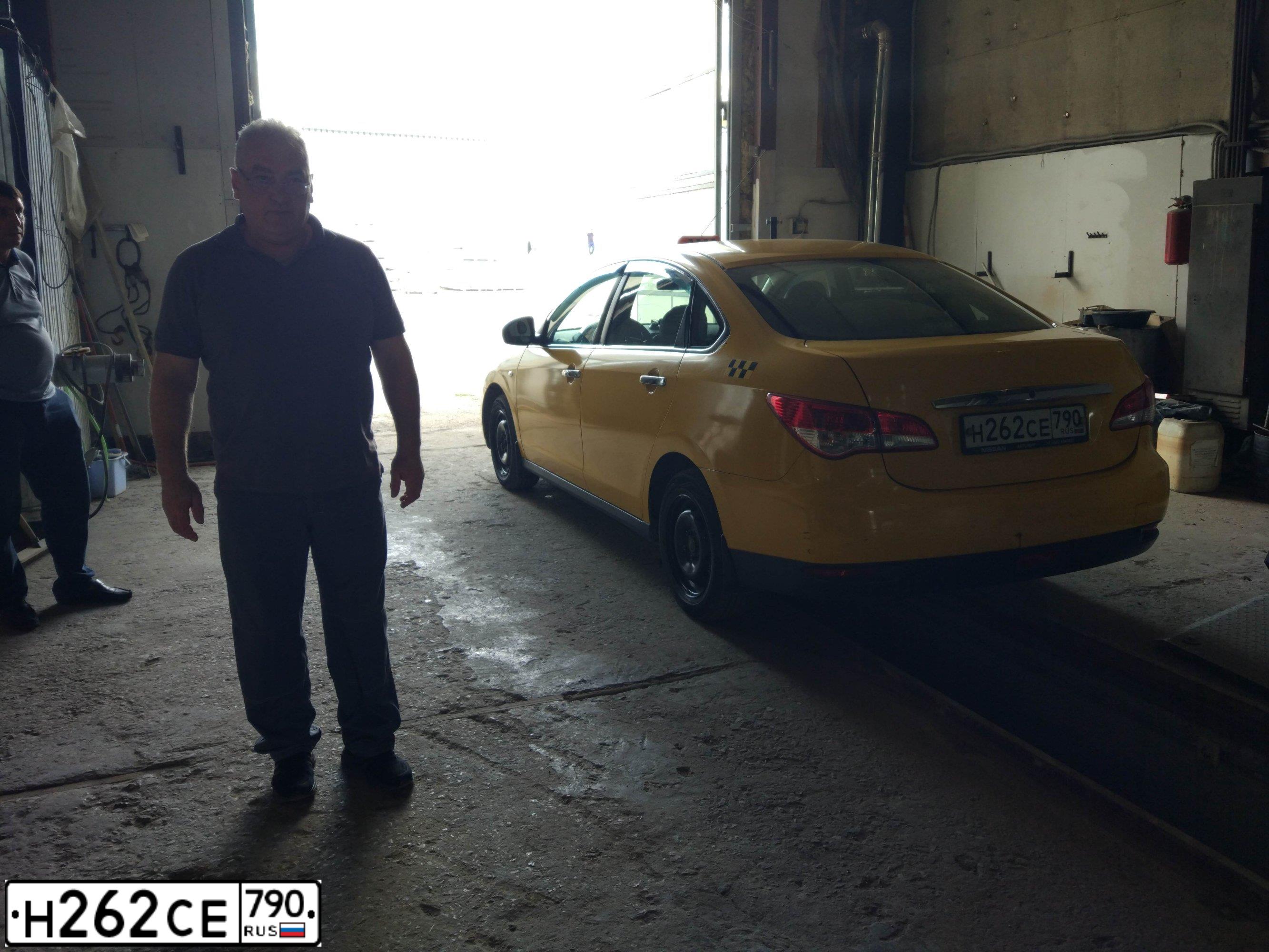 Фото автомобиля NISSAN ALMERA /AVTOVAZ/, 2018 — госномер Н262СЕ790. Цвет: СЕРО-БЕЖЕВЫЙ