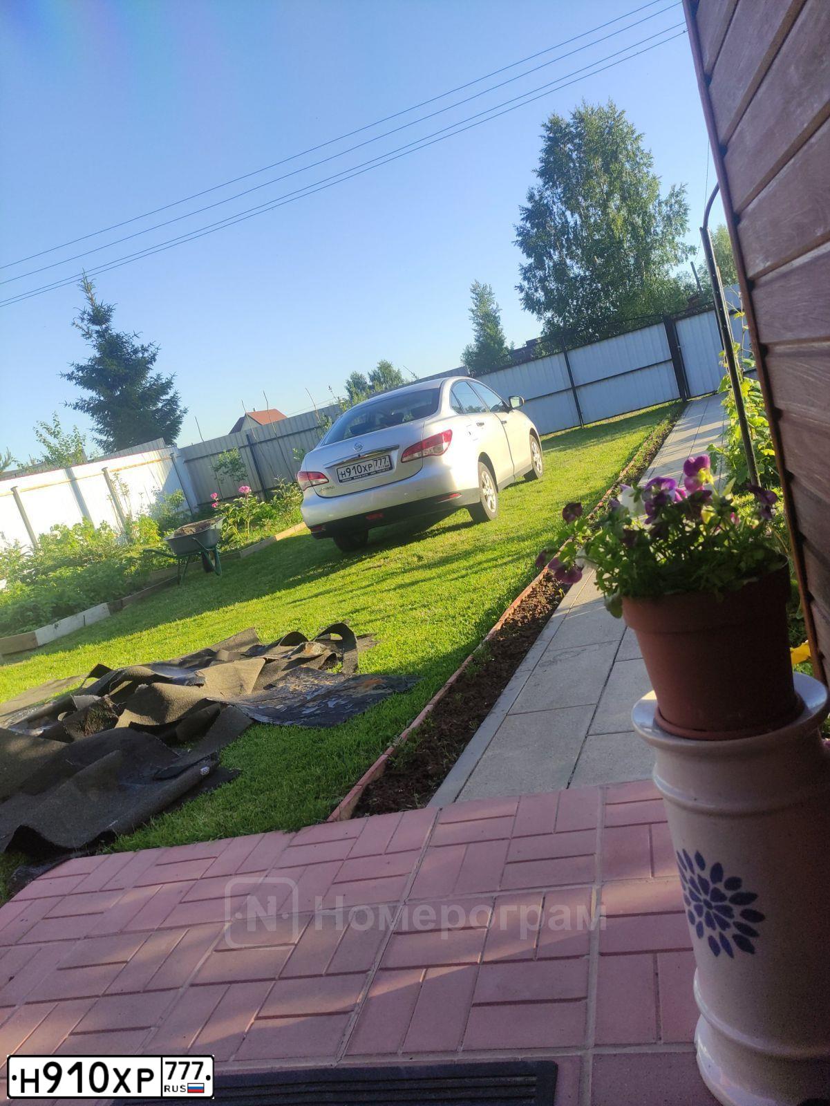 Фото автомобиля NISSAN ALMERA /AVTOVAZ/, 2017 — госномер Н910ХР777. Цвет: СЕРЕБРИСТЫЙ