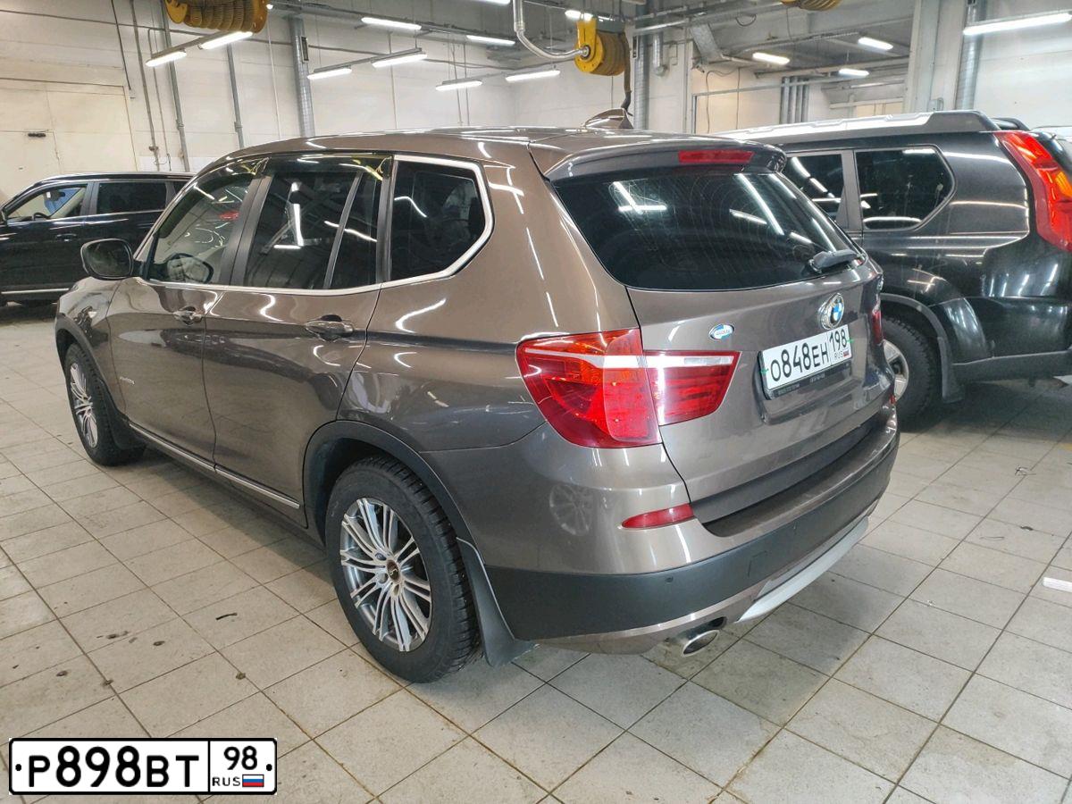 Фото автомобиля TOYOTA RAV4, 2010 — госномер Е034СО147. Цвет: Серебристый