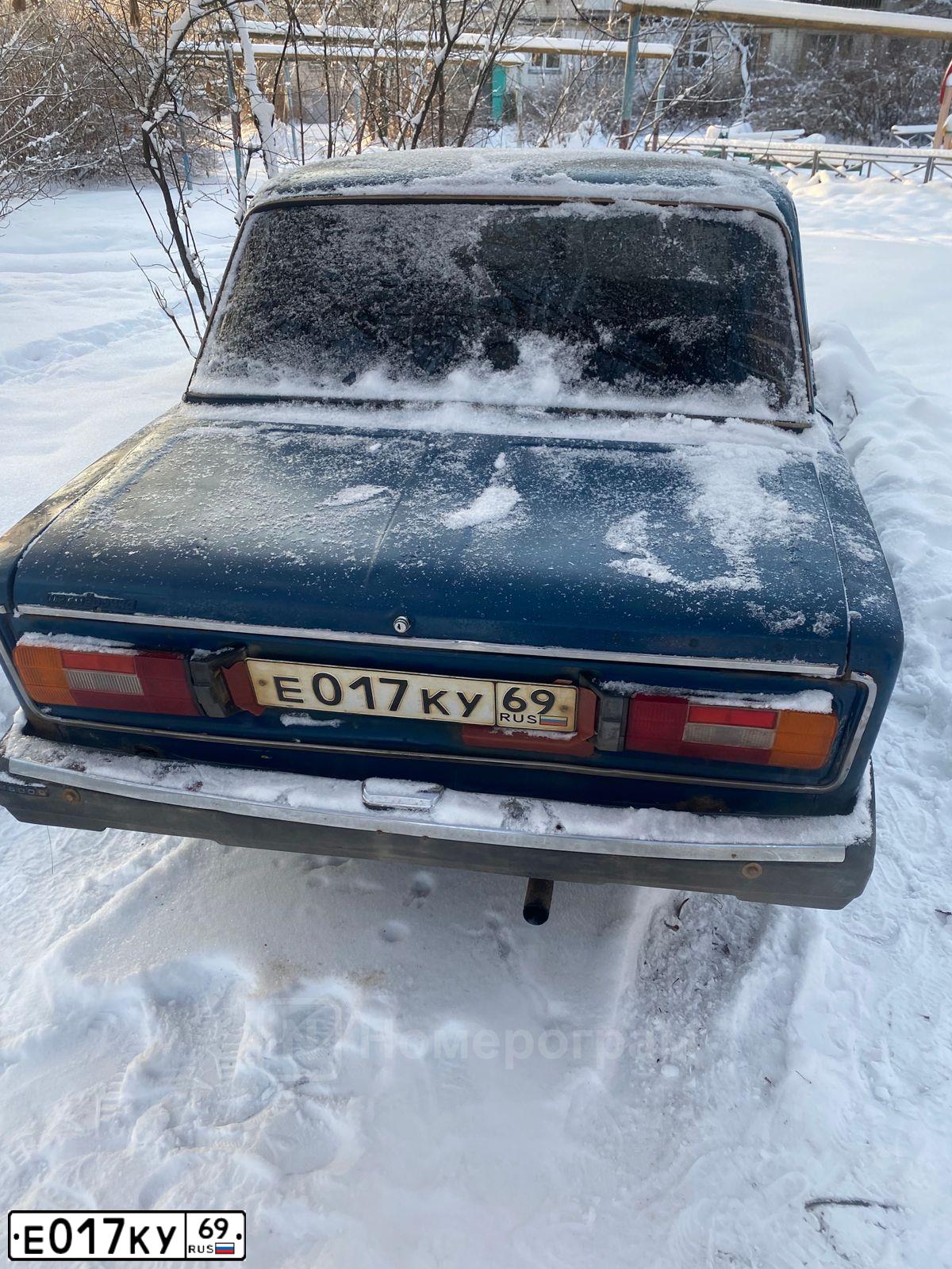 Фото автомобиля LADA 2106, 2001 — госномер Е017КУ69. Цвет: СИНЕ-ЗЕЛЕНЫЙ