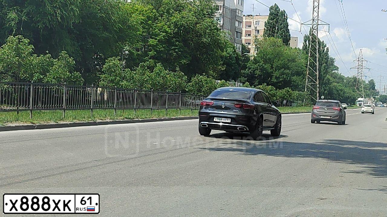Фото автомобиля MERCEDES E-KLASSE, 2014 — госномер А126РУ126. Цвет: ЧЕРНЫЙ