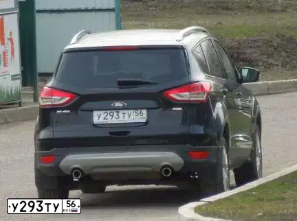 Фото автомобиля FORD KUGA, 2014 — госномер У293ТУ56. Цвет: ЧЕРНЫЙ