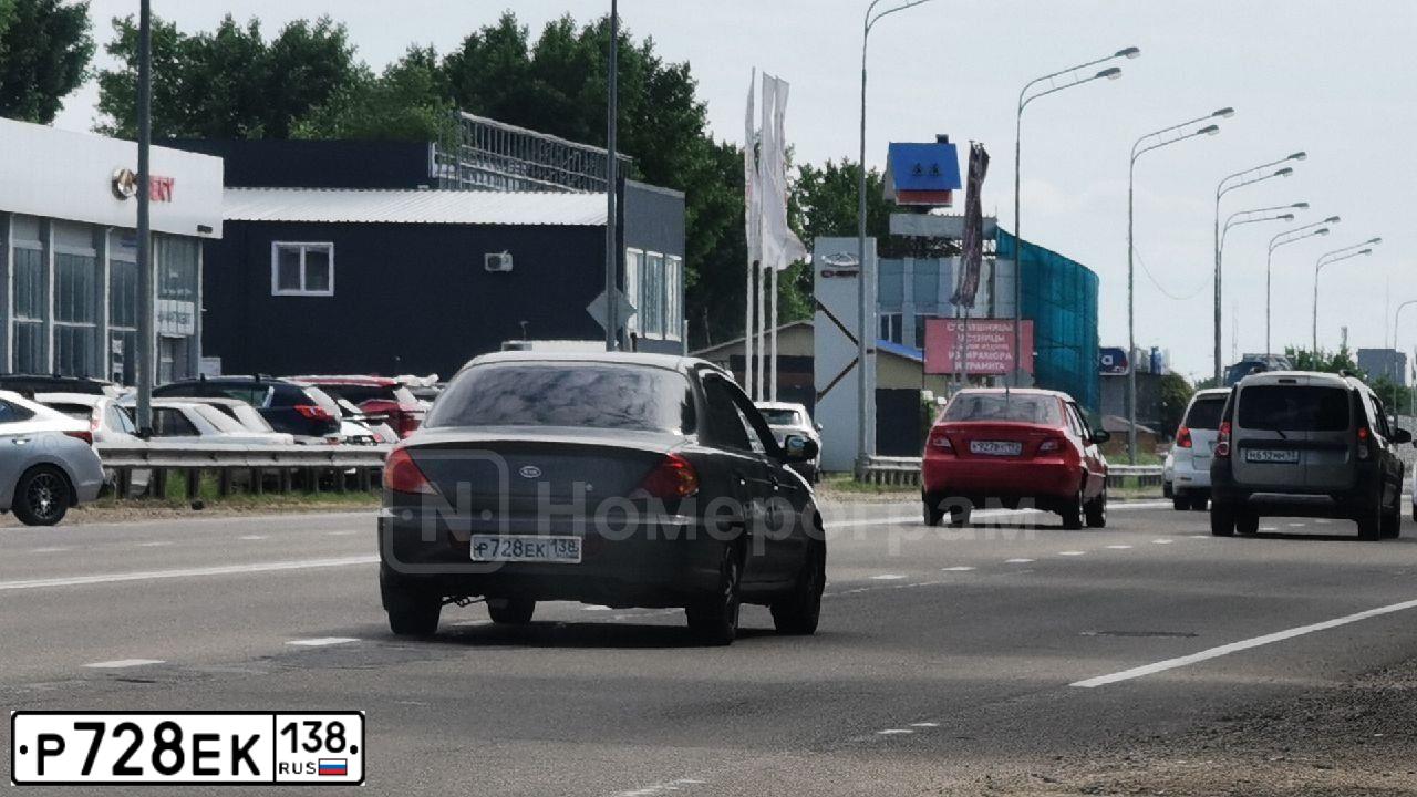 Фото автомобиля KIA SPECTRA, 2006 — госномер Е011КХ40. Цвет: СЕРОЕ ОЛОВО