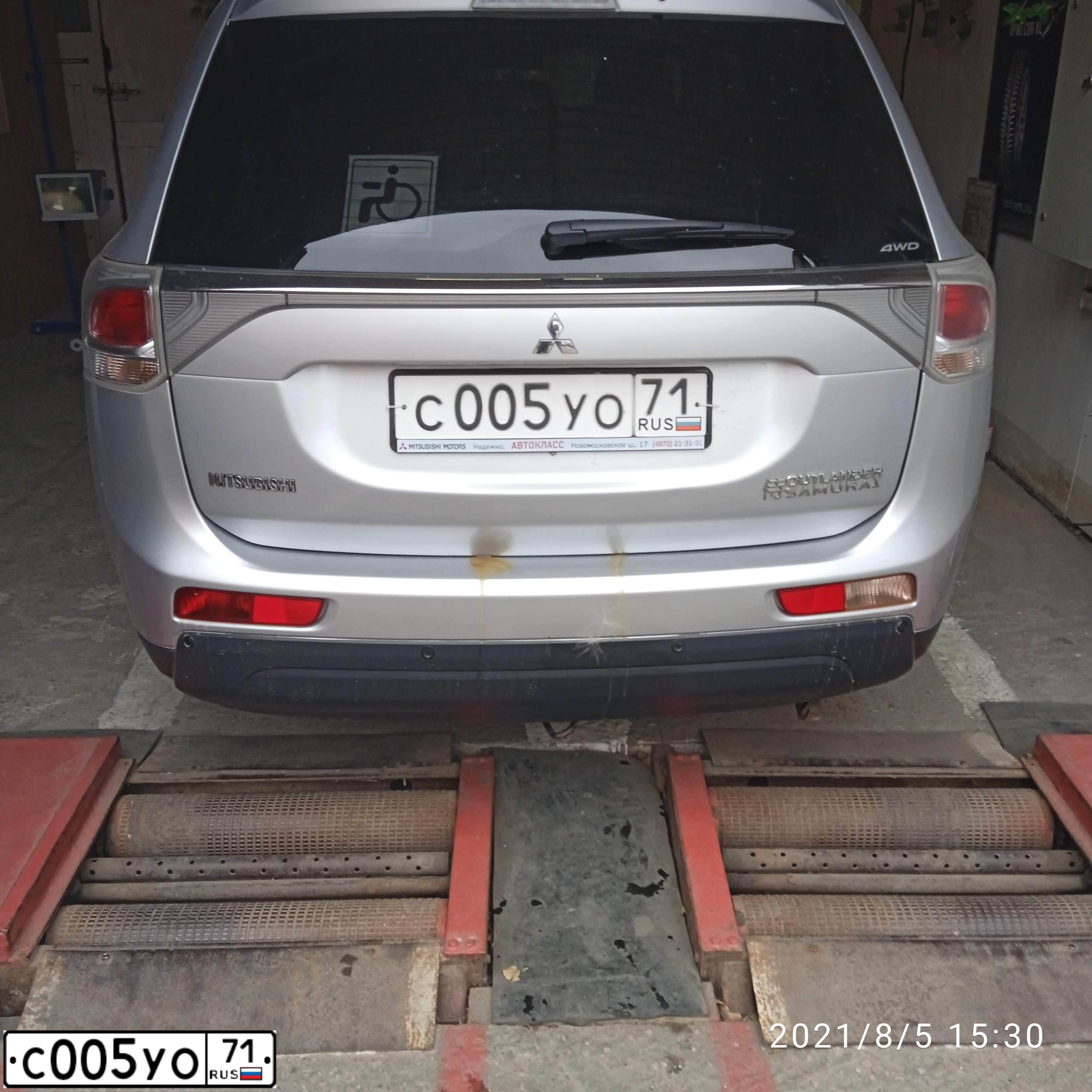 Фото автомобиля HYUNDAI TUCSON, 2008 — госномер С005УО71. Цвет: ТЕМНО-КРАСНЫЙ