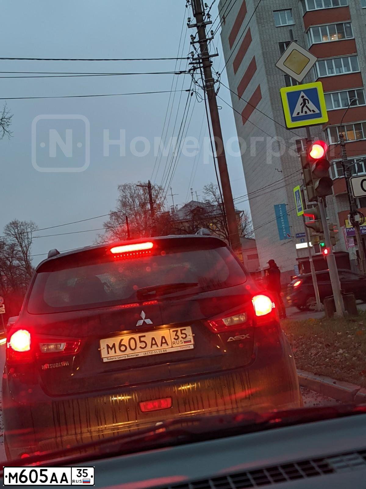 Фото автомобиля MITSUBISHI ASX, 2013 — госномер С559ХР76. Цвет: ЧЕРНЫЙ