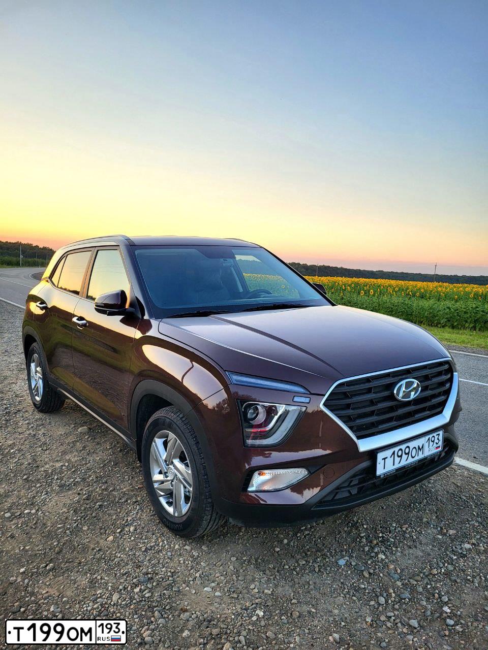 Фото автомобиля HYUNDAI CRETA, 2022 — госномер Т199ОМ193. Цвет: Коричневый