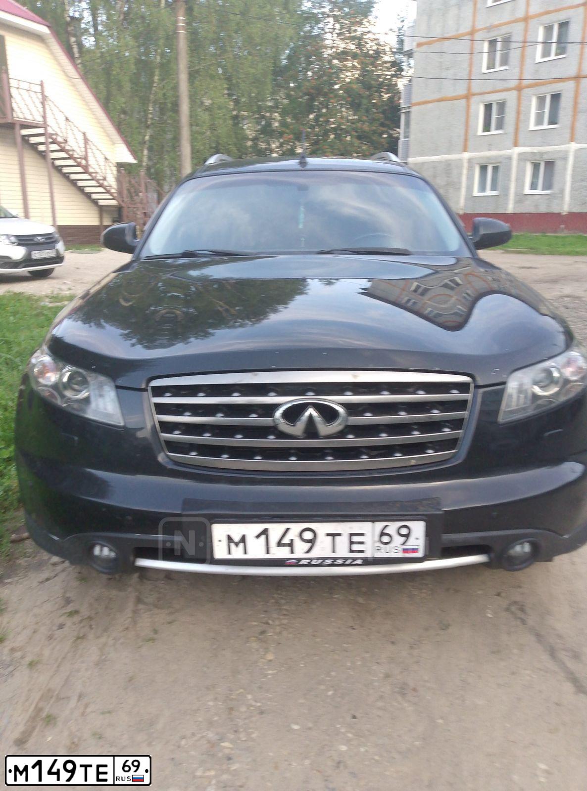 Фото автомобиля INFINITI FX45, 2007 — госномер С694ТТ69. Цвет: ЧЕРНЫЙ
