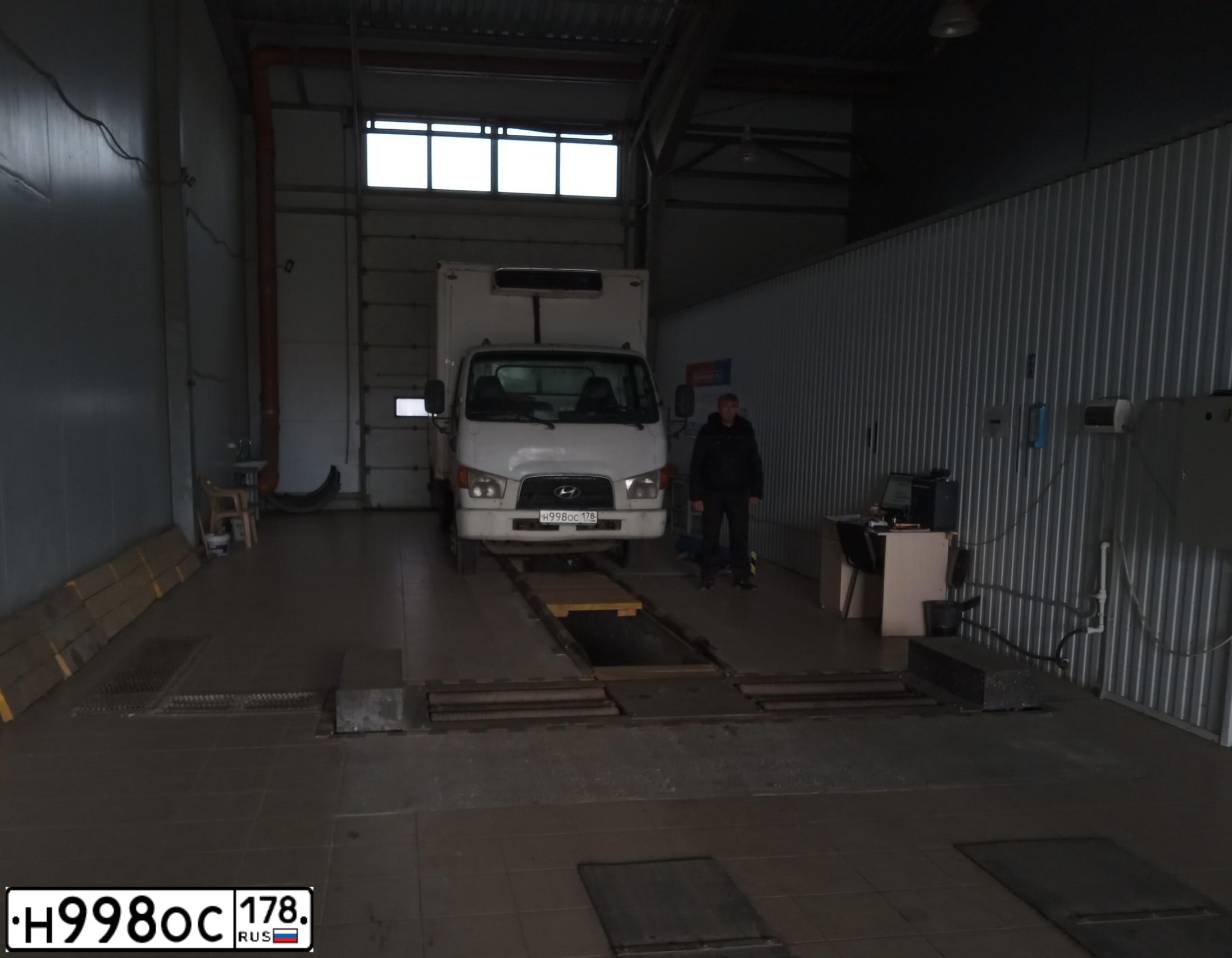Фото автомобиля БЕЗ МАРКИ 373111, 2013 — госномер А502НЕ761. Цвет: Белый