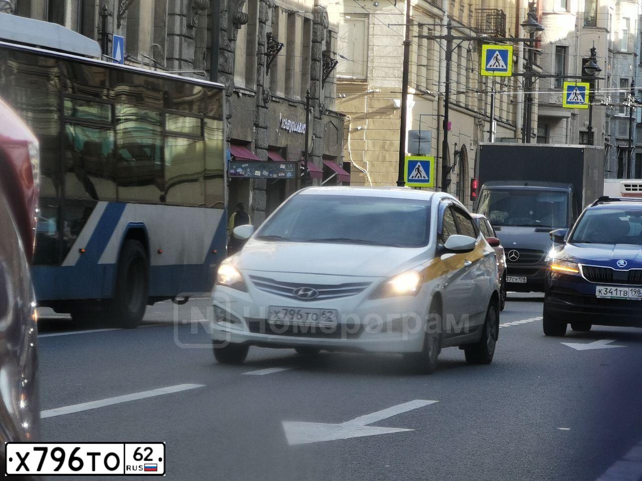 Фото автомобиля HYUNDAI SOLARIS, 2016 — госномер К366ВР147. Цвет: БЕЛЫЙ-ЖЕЛТЫЙ-СЕРЫЙ