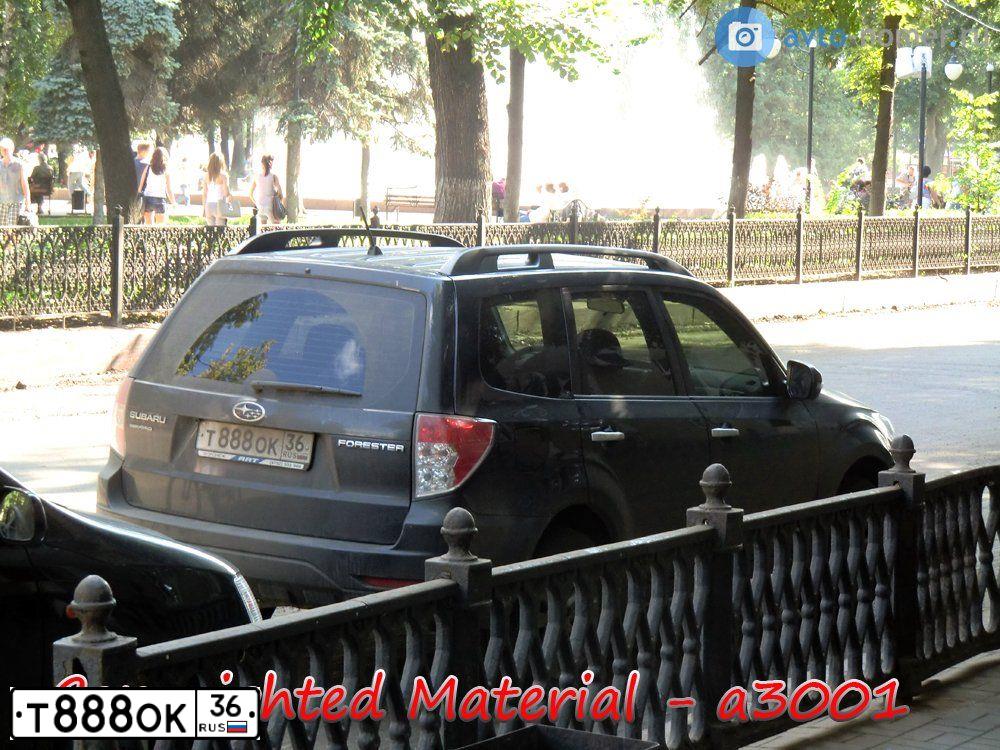 Фото автомобиля MERCEDES GL-KLASSE, 2013 — госномер С888АС36. Цвет: ЧЕРНЫЙ