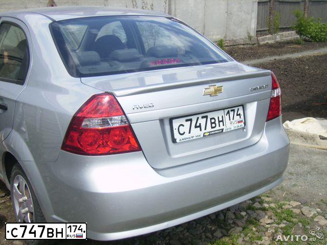 Фото автомобиля CHEVROLET AVEO, 2007 — госномер С747ВН174. Цвет: СЕРЕБРИСТЫЙ