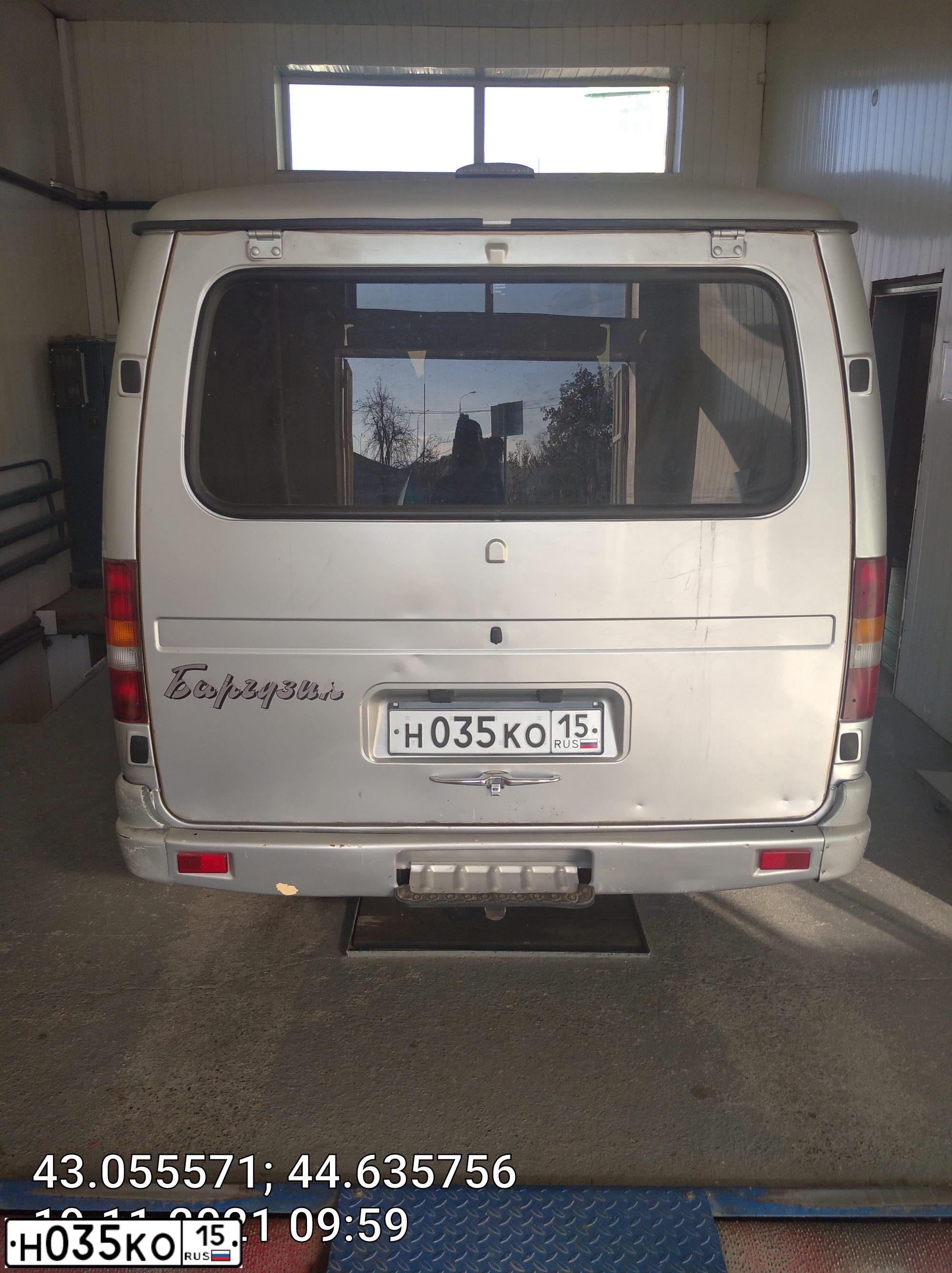 Фото автомобиля ГАЗ 2217, 2003 — госномер В920ММ09. Цвет: БУРАН