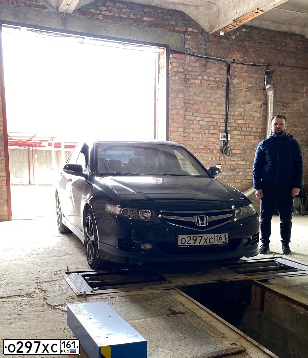 Фото автомобиля HONDA ACCORD, 2007 — госномер О297ХС161. Цвет: ЧЕРНЫЙ