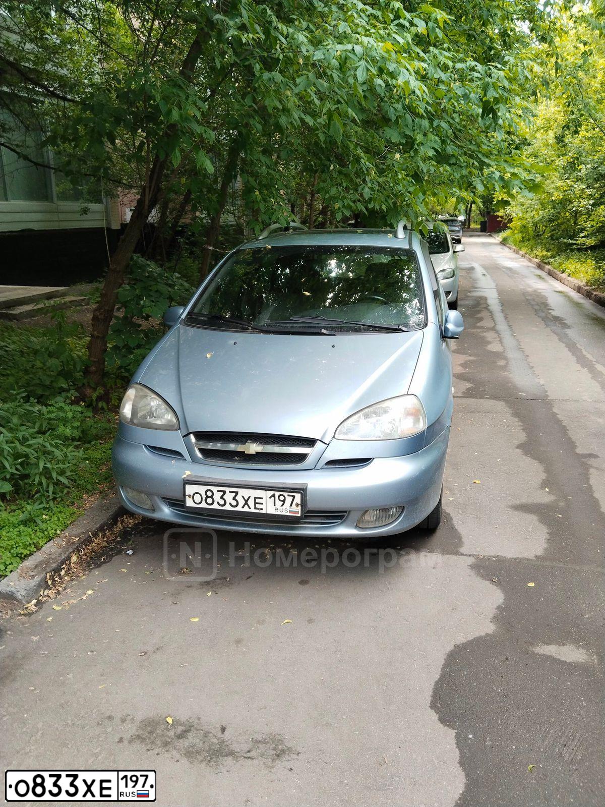 Фото автомобиля CHEVROLET REZZO, 2007 — госномер О833ХЕ197. Цвет: СЕРЫЙ