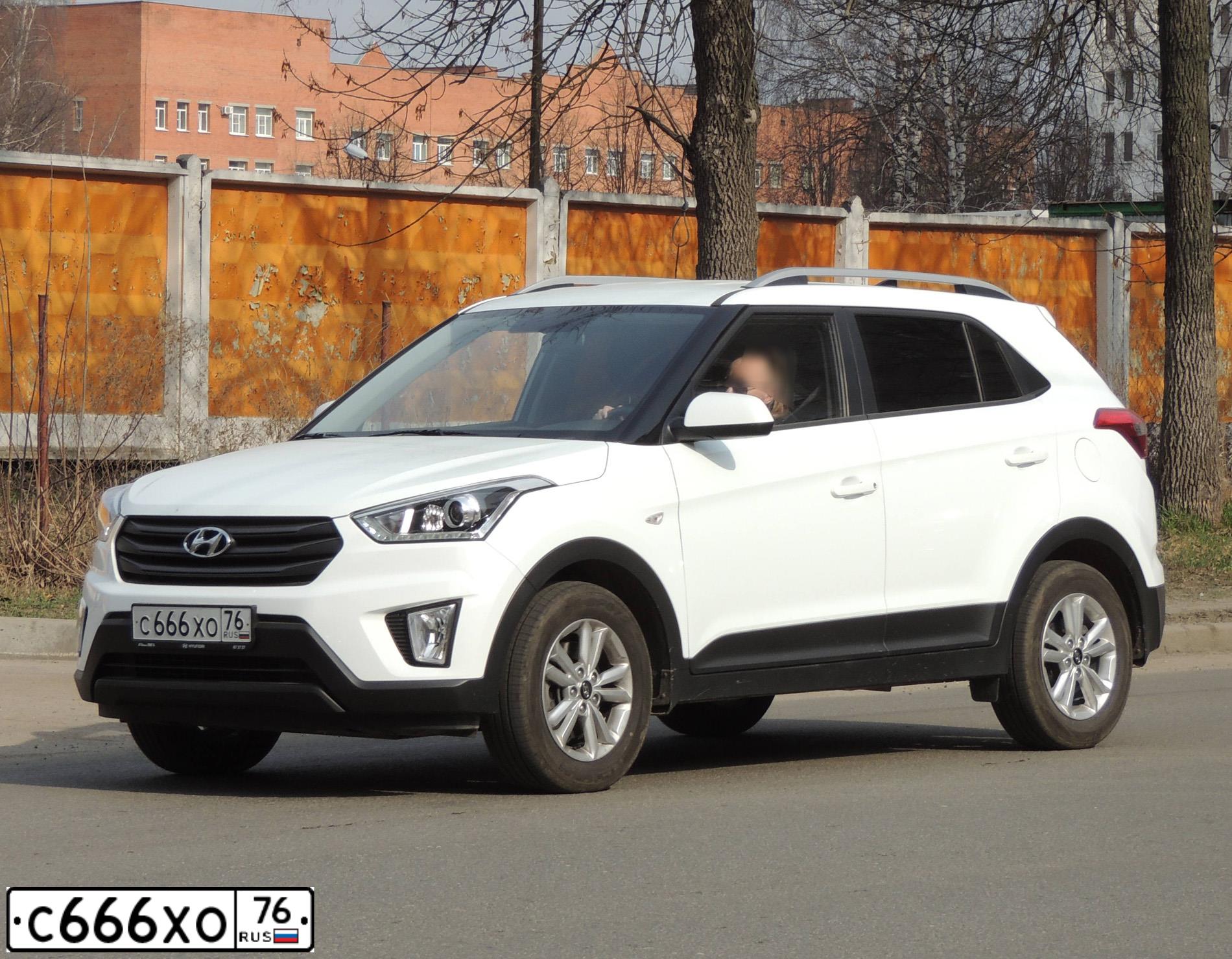 Фото автомобиля HYUNDAI CRETA, 2019 — госномер С666ХО76. Цвет: Белый