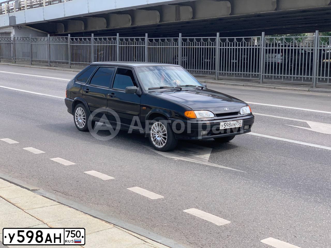 Фото автомобиля LADA 2114 SAMARA, 2013 — госномер М608ОА152. Цвет: ЧЕРНЫЙ