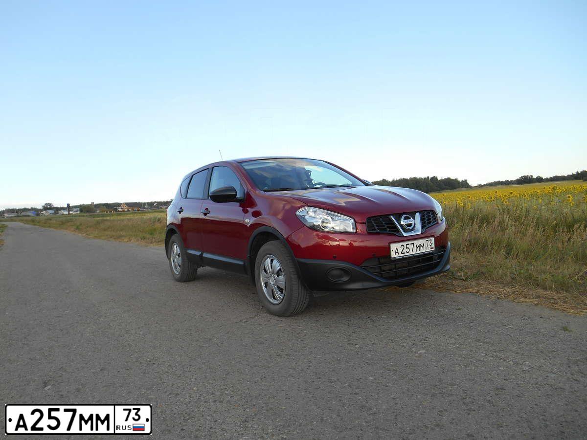 Фото автомобиля NISSAN QASHQAI, 2011 — госномер А257ММ73. Цвет: КРАСНЫЙ