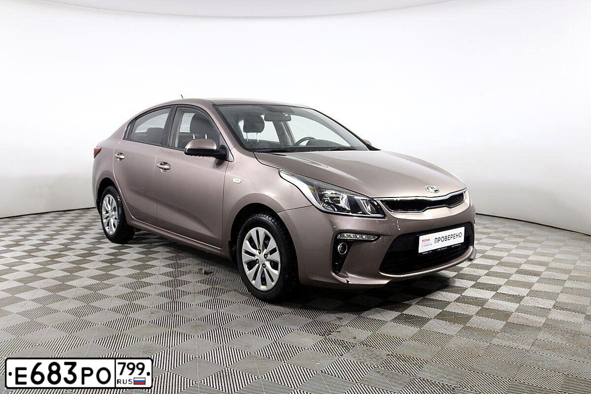Фото автомобиля KIA RIO, 2019 — госномер Е443ОТ790. Цвет: СВЕТЛО-КОРИЧНЕВЫЙ