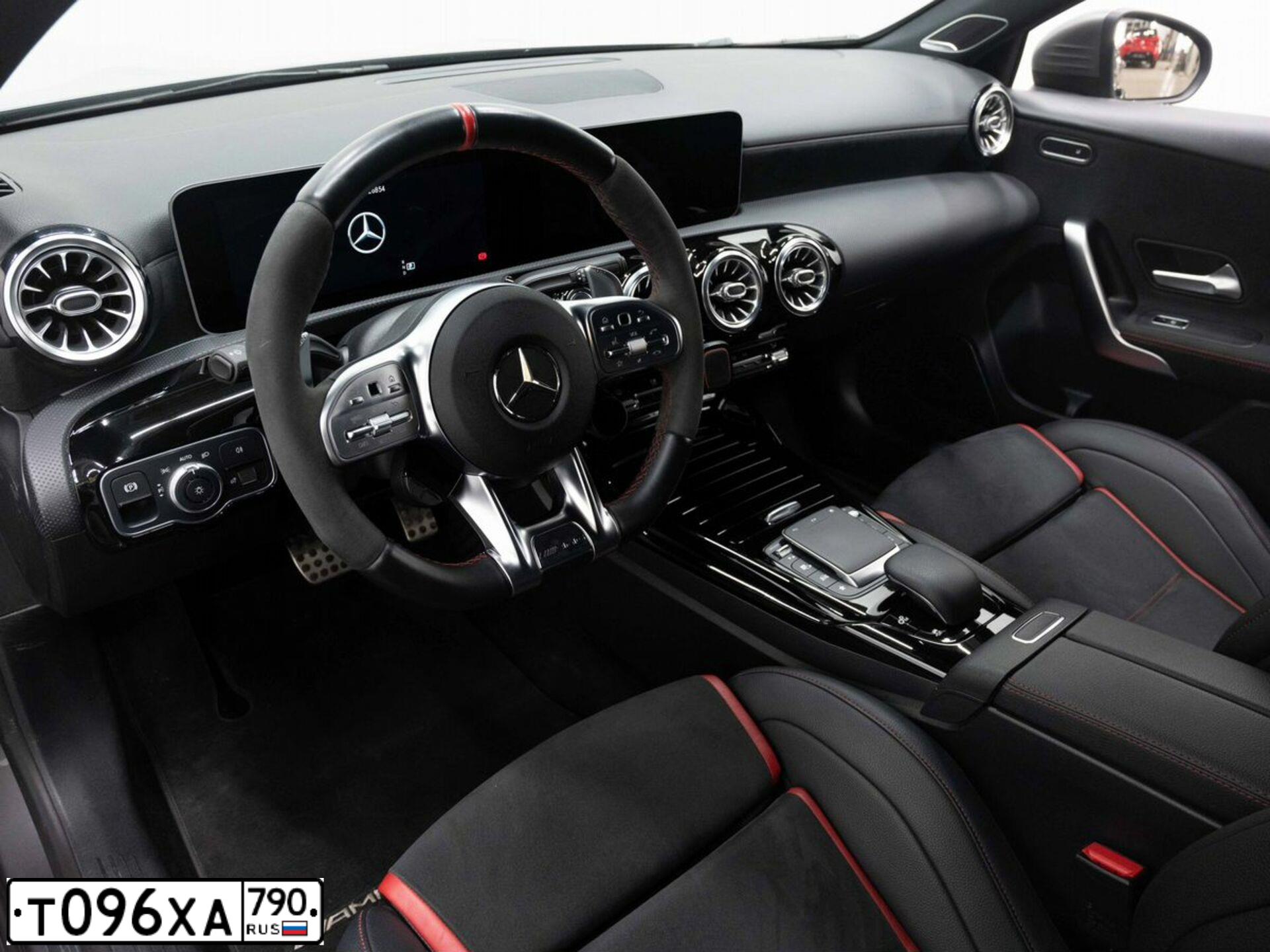 Фото автомобиля MERCEDES-BENZ A-CLASS, 2020 — госномер Е444РК78. Цвет: СЕРЫЙ