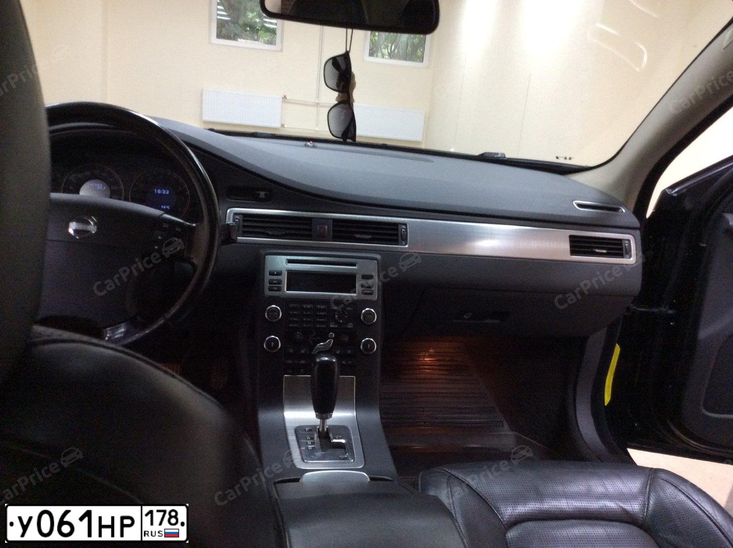 Фото автомобиля VOLVO S80, 2007 — госномер А847УТ198. Цвет: ЧЕРНЫЙ