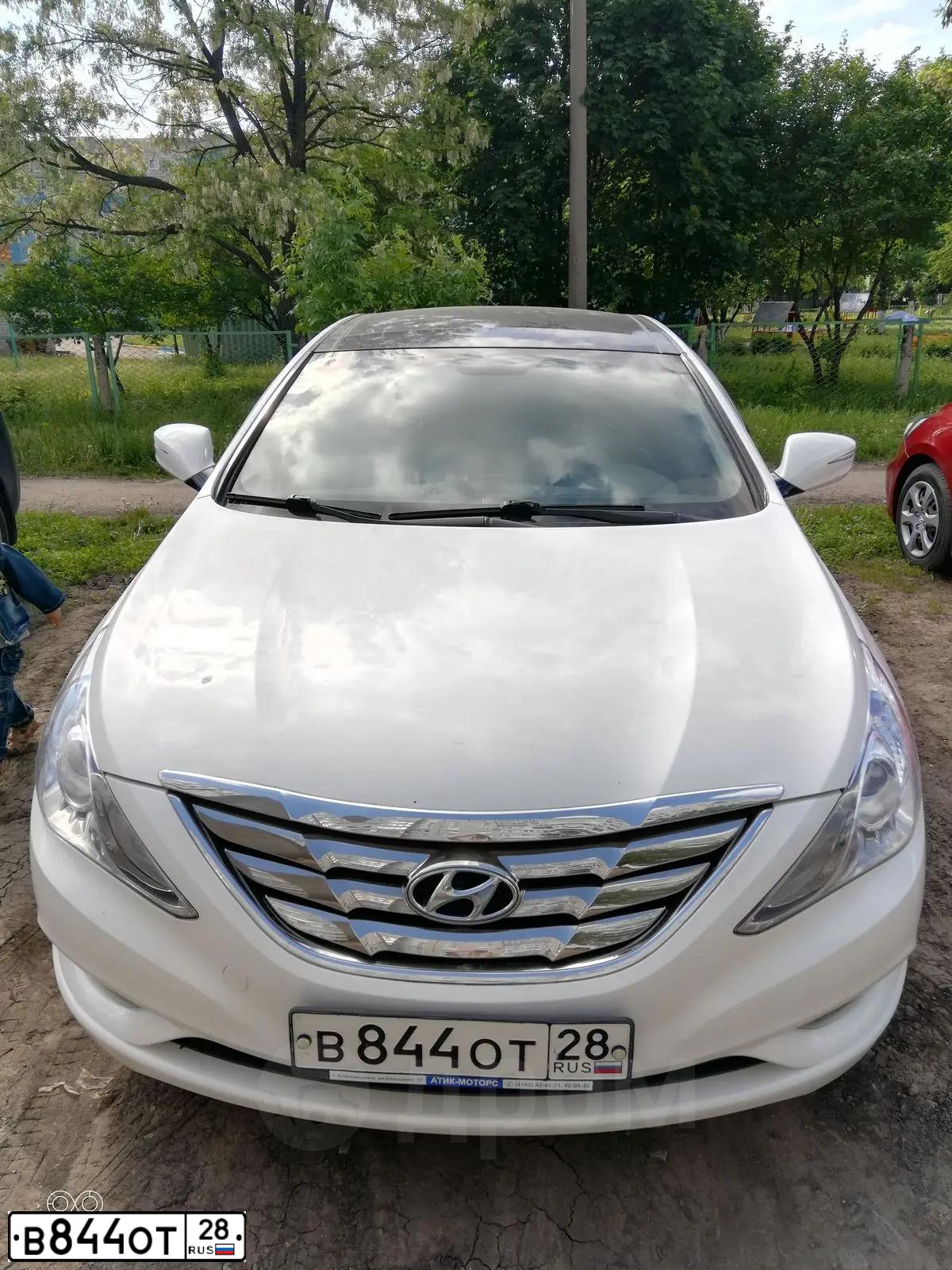 Фото автомобиля HYUNDAI I SONATA, 2011 — госномер В844ОТ68. Цвет: Белый
