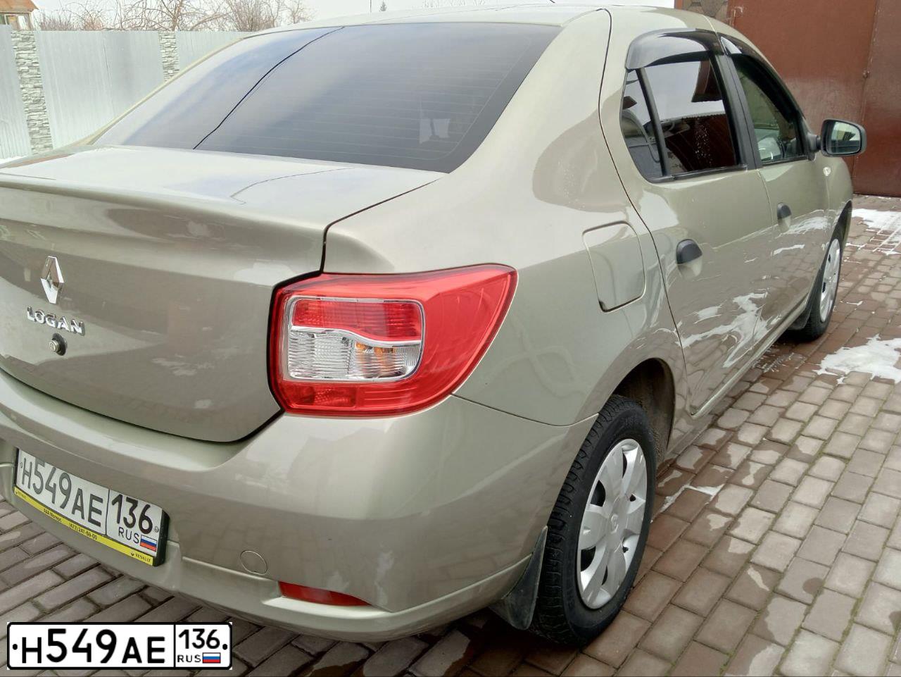 Фото автомобиля RENAULT LOGAN, 2015 — госномер Н549АЕ136. Цвет: БЕЖЕВЫЙ