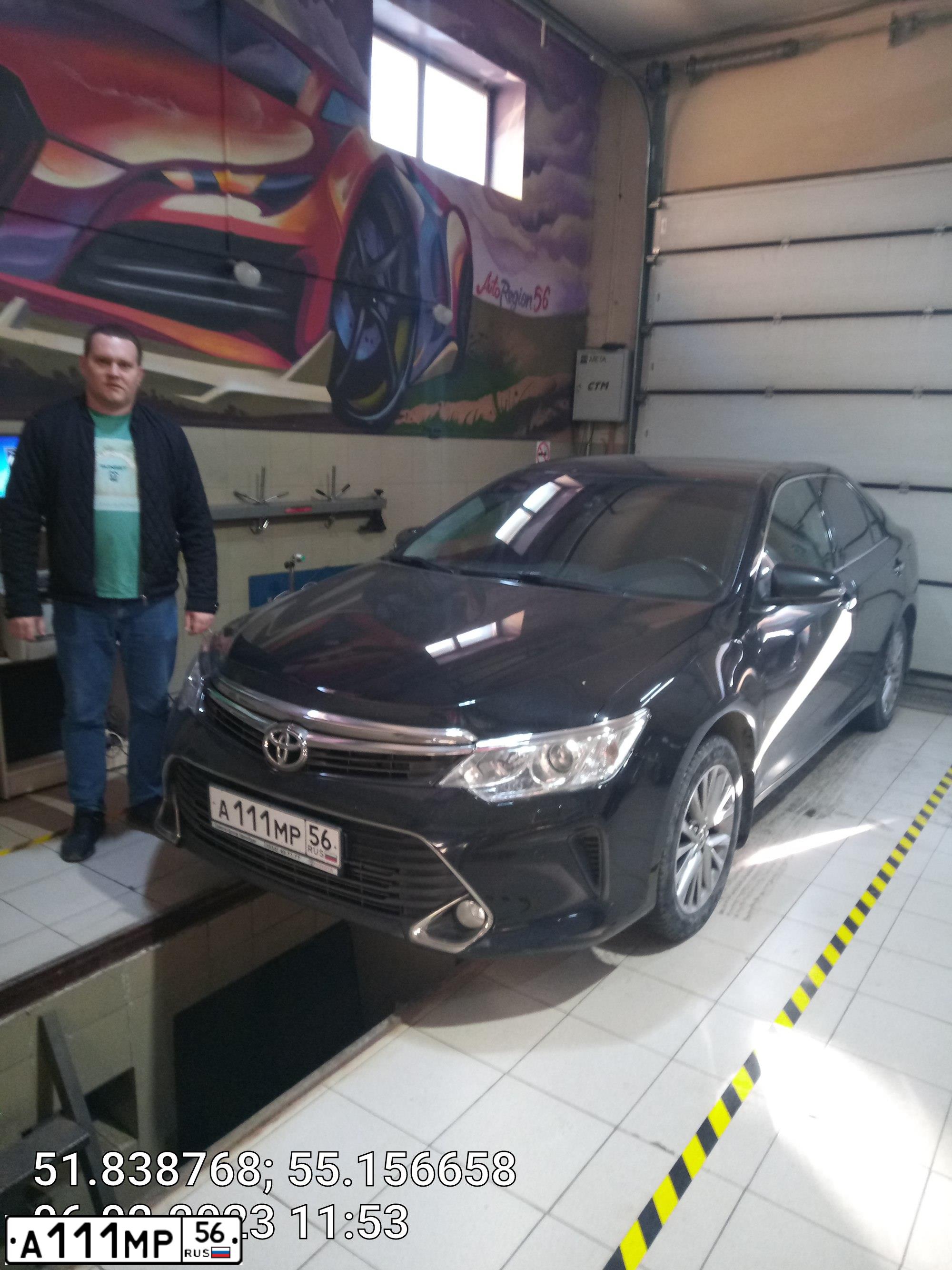 Фото автомобиля OPEL ASTRA, 2006 — госномер Е689НЕ164. Цвет: БЕЖЕВО-СЕРЫЙ