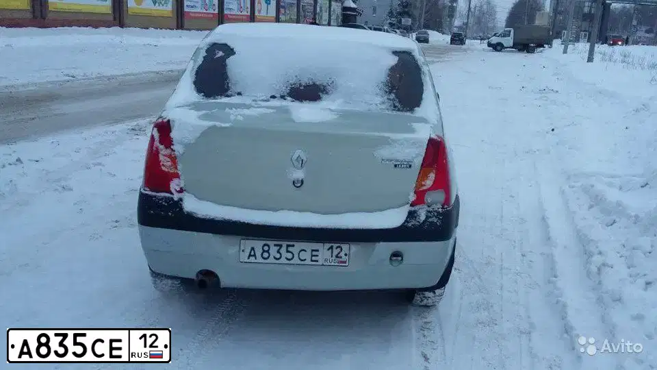 Фото автомобиля RENAULT LOGAN, 2008 — госномер В313ОК716. Цвет: Серый