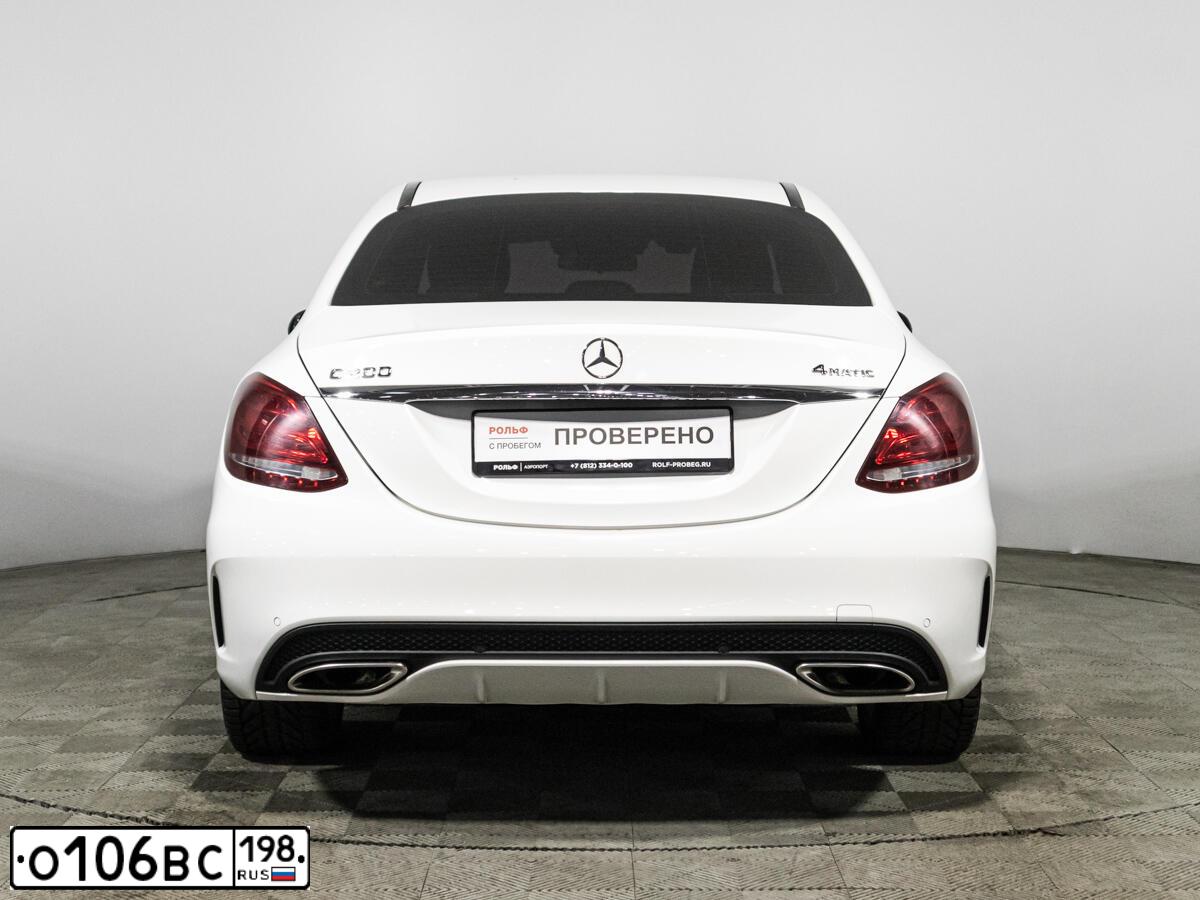 Фото автомобиля MERCEDES C-KLASSE, 2017 — госномер О106ВС198. Цвет: БЕЛЫЙ