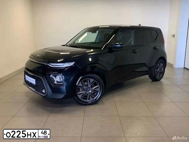 Фото автомобиля KIA SOUL, 2020 — госномер С008АК68. Цвет: синий