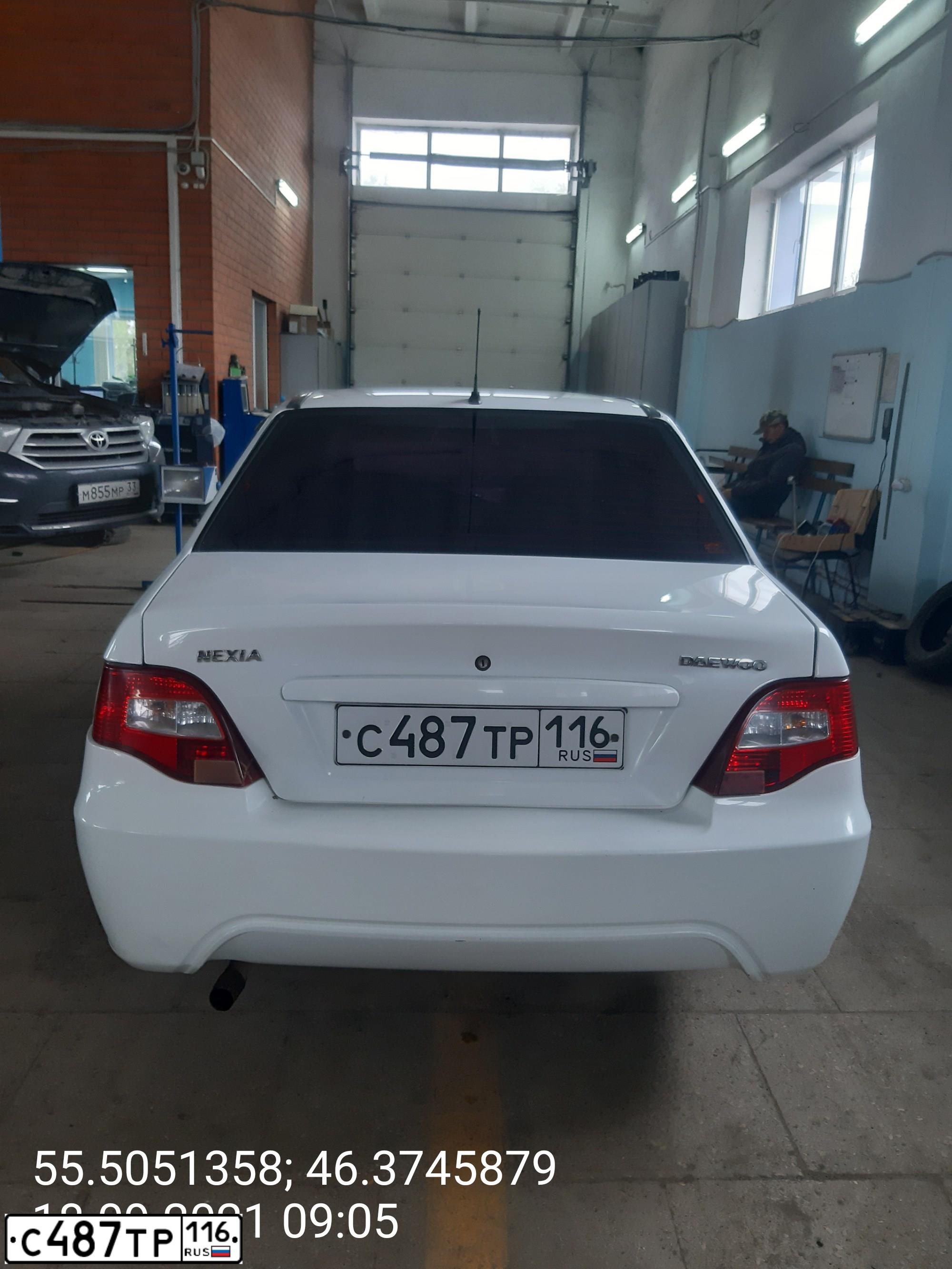 Фото автомобиля DAEWOO NEXIA, 2013 — госномер О474НТ797. Цвет: БЕЛО-ДЫМЧАТЫЙ