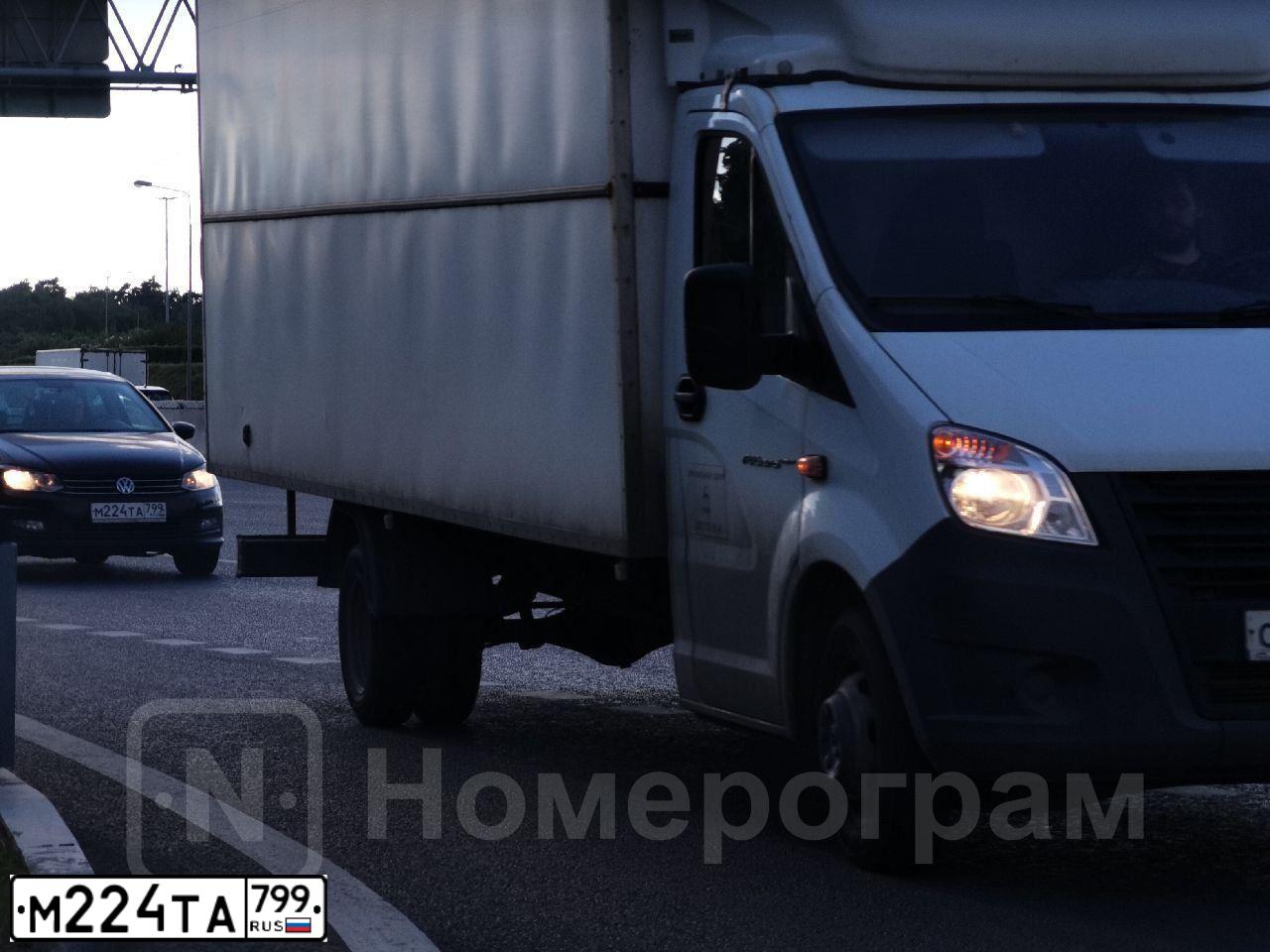 Фото автомобиля VOLKSWAGEN POLO, 2019 — госномер У434ТТ33. Цвет: ЧЕРНЫЙ