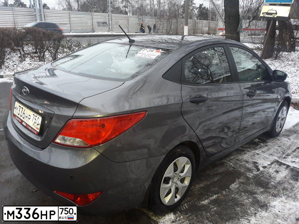 Фото автомобиля HYUNDAI SOLARIS, 2016 — госномер В742ЕВ136. Цвет: ТЕМНО-СЕРЫЙ
