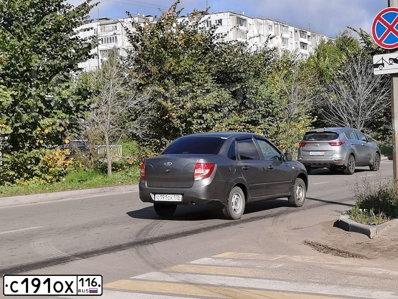 Фото автомобиля BMW X5, 2012 — госномер О927РМ159