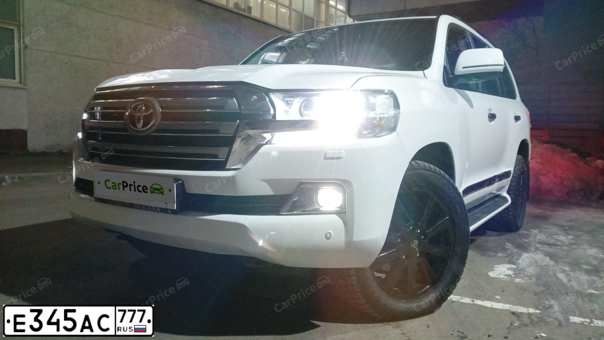 Фото автомобиля TOYOTA LAND CRUISER 200, 2013 — госномер Т701АУ159