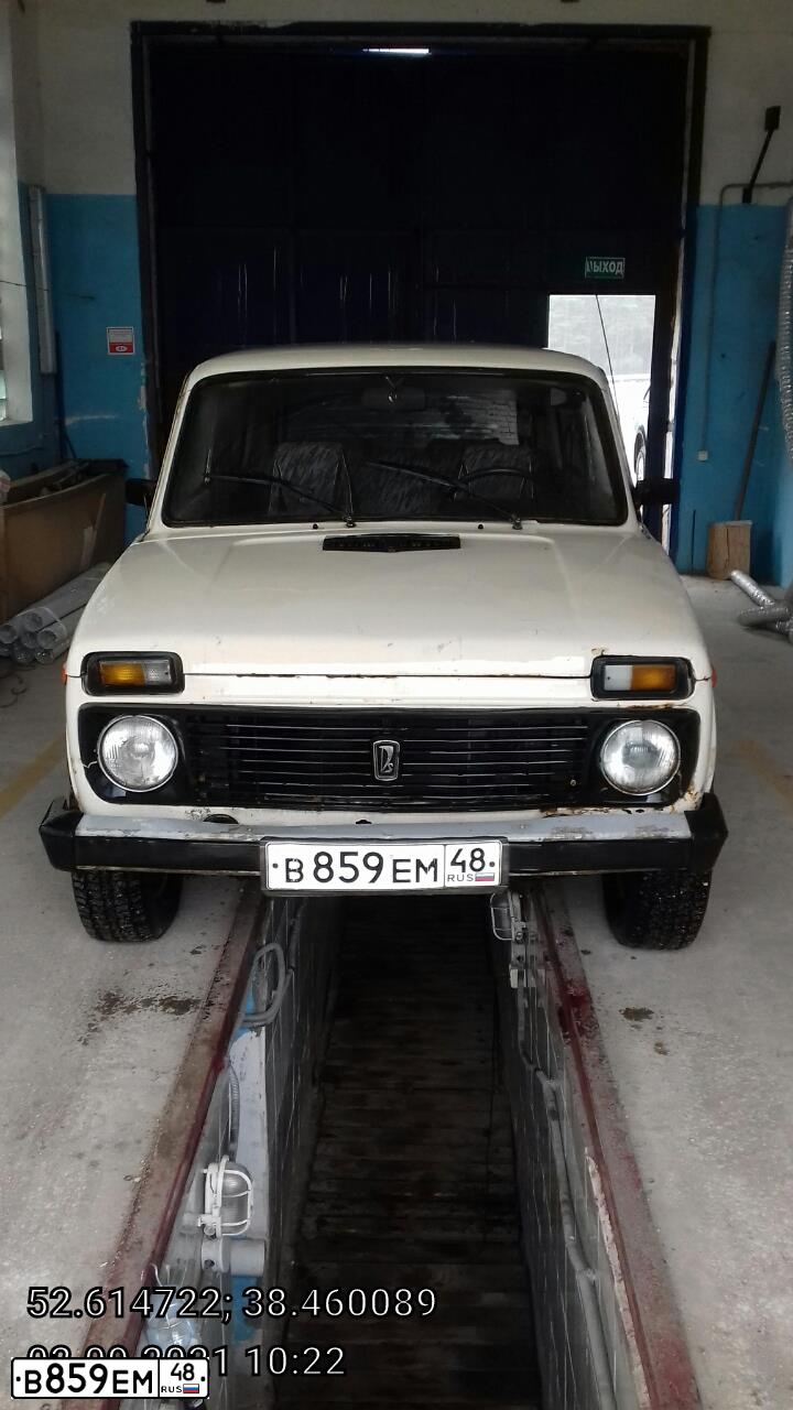 Фото автомобиля LADA NIVA, 1993 — госномер С451ВС46. Цвет: ЧЕРНЫЙ
