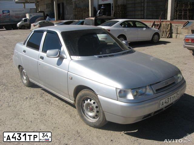 Фото автомобиля LADA 2110, 2006 — госномер Р470ВК126. Цвет: СВЕТЛО-СЕРЕБ.МАТАЛЛ
