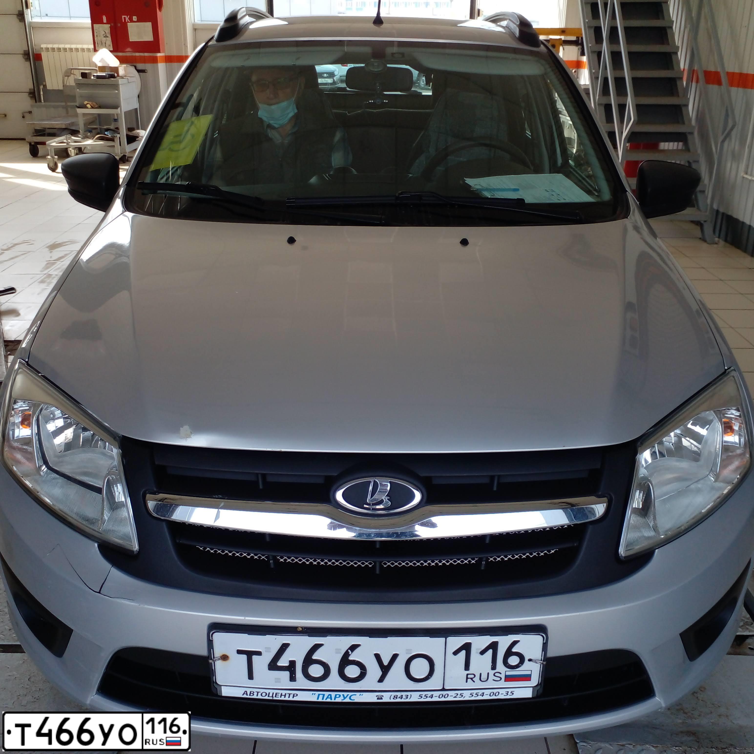 Фото автомобиля LADA 2191 GRANTA, 2014 — госномер Т466УО116. Цвет: СЕРЕБРИСТЫЙ