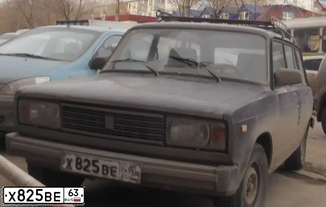 Фото автомобиля LADA 2104, 2001 — госномер Т162СК163. Цвет: ФИОЛЕТОВЫЙ