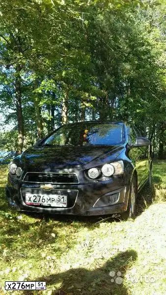 Фото автомобиля CHEVROLET AVEO, 2012 — госномер К150УА13. Цвет: ЧЕРНЫЙ