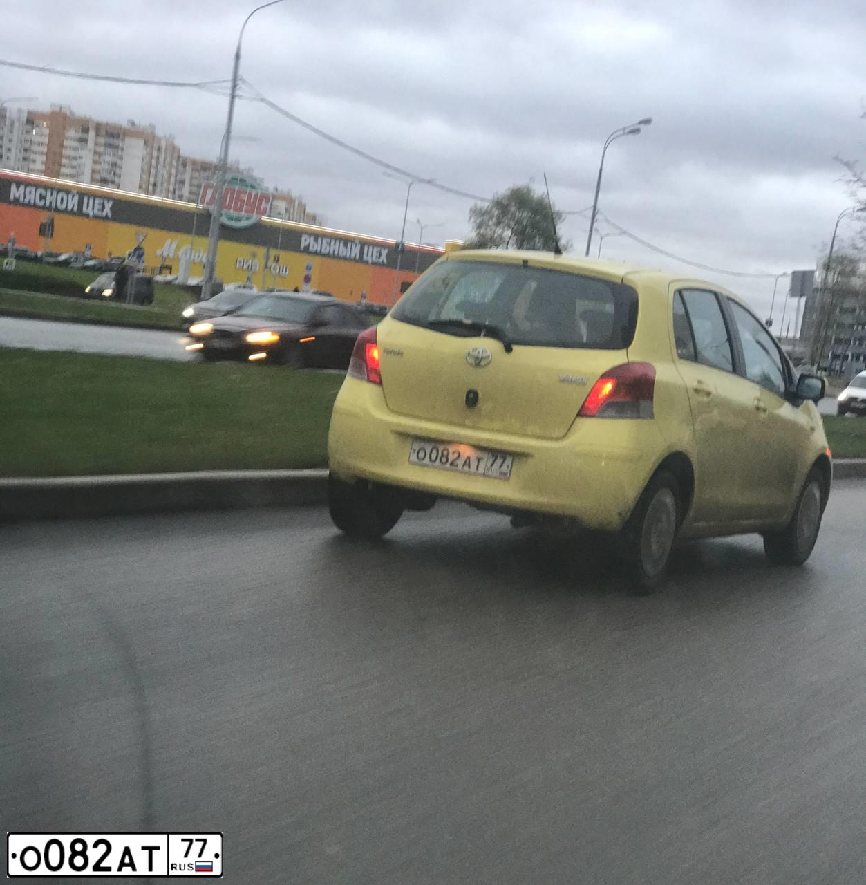 Фото автомобиля ЗАЗ 110206, 1994 — госномер О082АТ77. Цвет: СИНИЙ